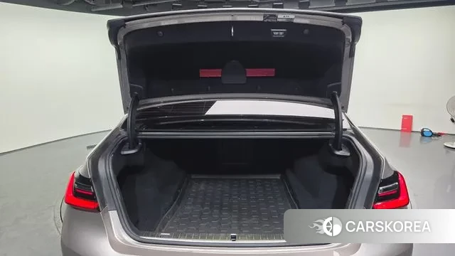 BMW 7 Series (G11) id 3686826 из Кореи 11