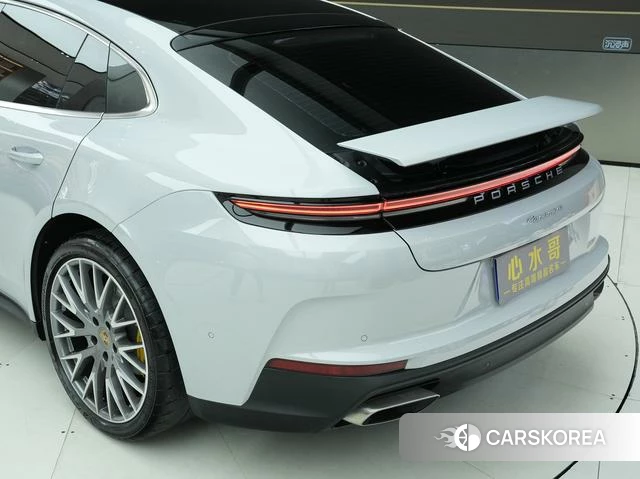 Porsche Panamera id 3920495 из Китая 11