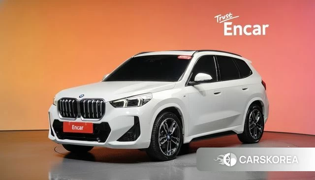 BMW iX1 (U11) id 4905155 из Кореи 11