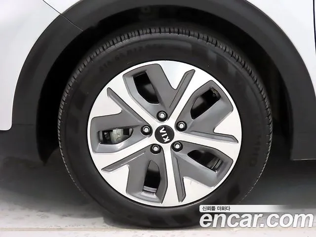 Kia Niro EV id 2750861 из Кореи 11