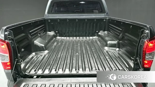 Ssangyong Rexton Sports Cannes id 3728162 из Кореи 11