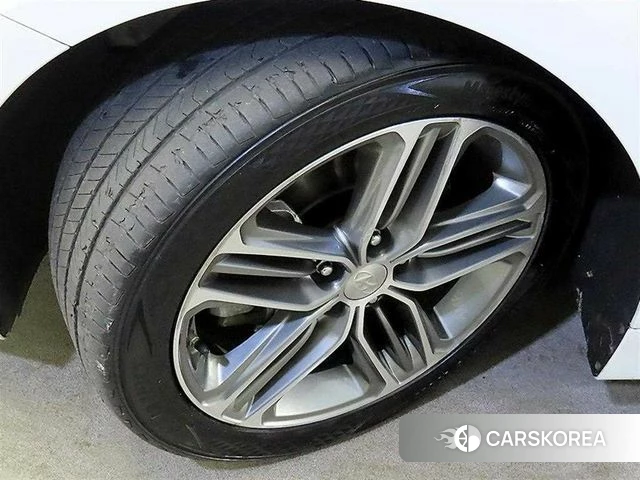 Hyundai Grandeur IG id 4180747 из Кореи 11