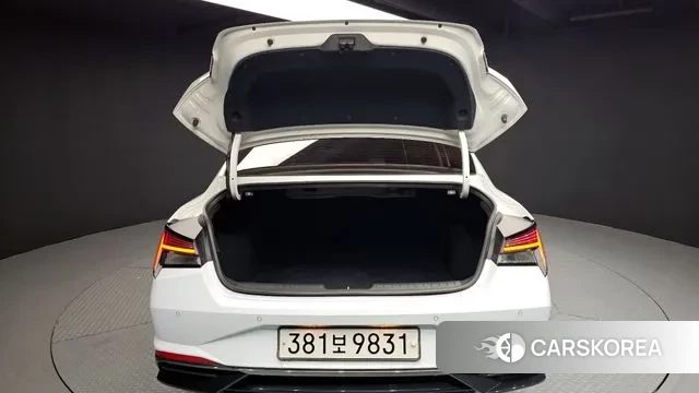 Hyundai Avante (CN7) id 3545995 из Кореи 11