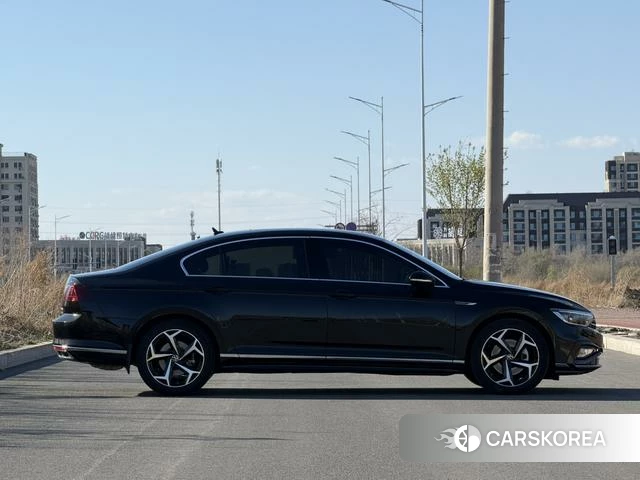 Volkswagen Magotan id 4263101 из Китая 11