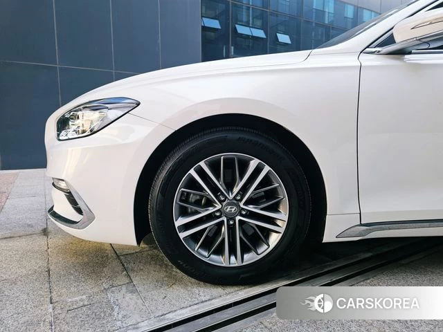 Hyundai Grandeur IG id 4366416 из Кореи 11