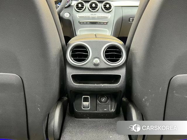 Mercedes-Benz Class C id 4256412 из Китая 11