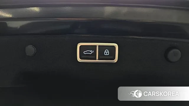 Hyundai Grandeur Hybrid (GN7) id 3063079 из Кореи 11