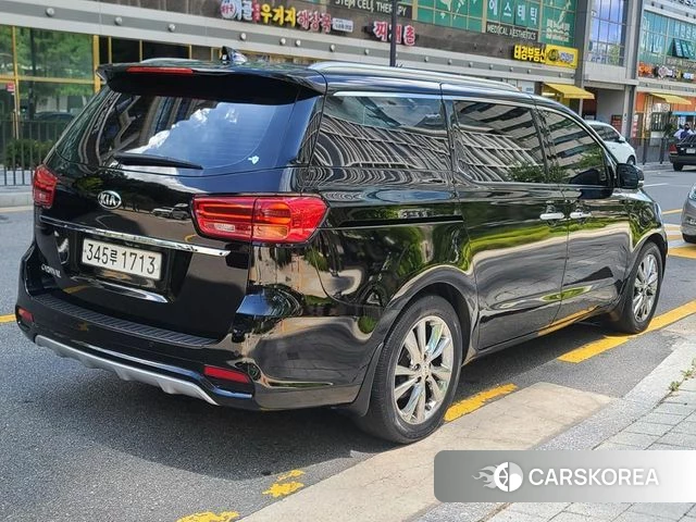 Kia The New Carnival id 4642602 из Кореи 11