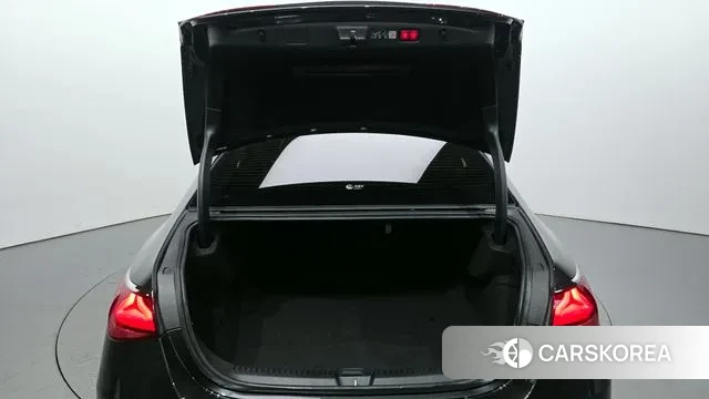 Mercedes-Benz E-Class W214 id 3399903 из Кореи 11