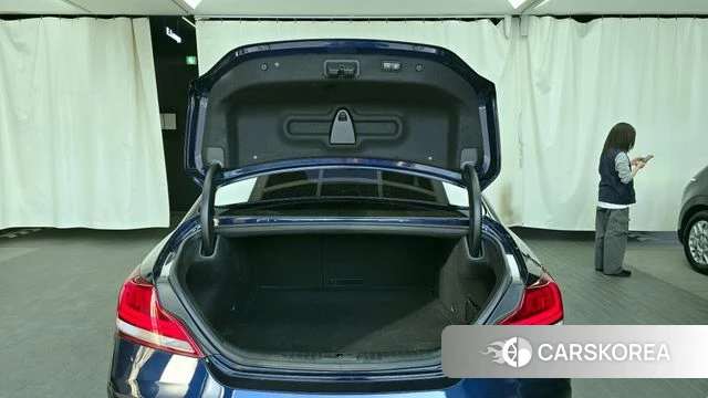Genesis G70 id 4285379 из Кореи 11