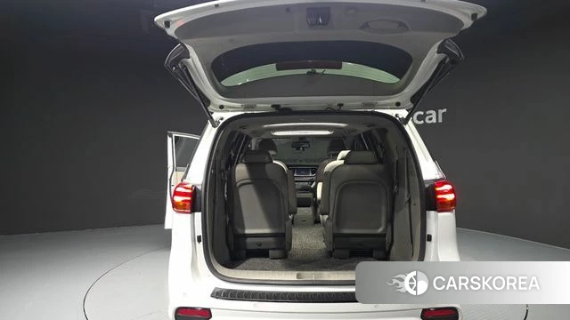 Kia The New Carnival id 4285671 из Кореи 11