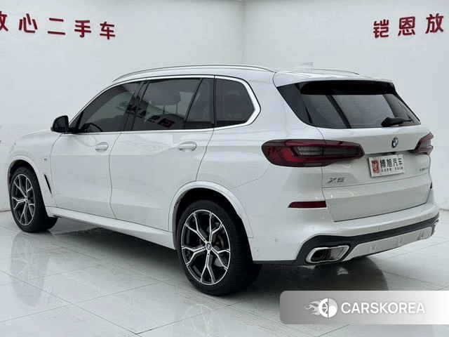 BMW X5 id 4380441 из Китая 11