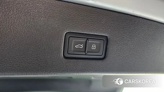 Audi A7 (4K) id 3691858 из Кореи 11