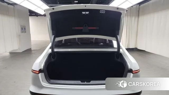 Hyundai Grandeur (GN7) id 2959271 из Кореи 11