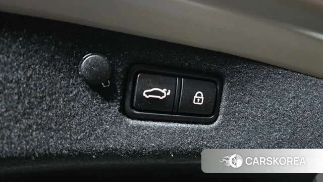 Hyundai The New Grandeur IG Hybrid id 4244382 из Кореи 11