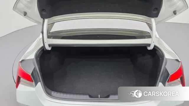 Hyundai Avante (CN7) id 3257959 из Кореи 11