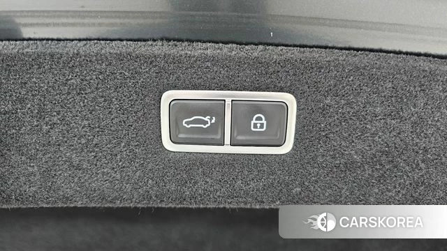 Genesis G90 (RS4) id 3826346 из Кореи 11