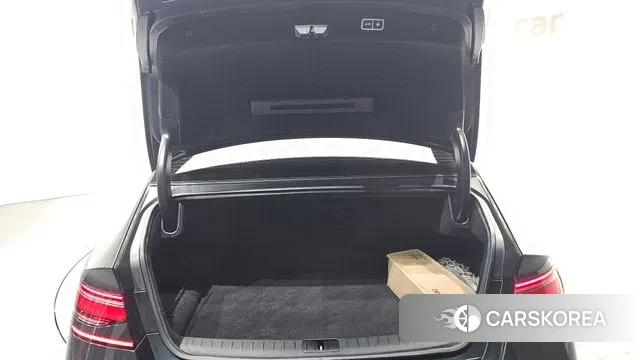 Genesis G90 (RS4) id 3476624 из Кореи 11