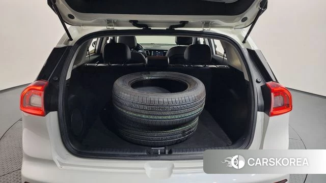 Kia Niro id 3845693 из Кореи 11