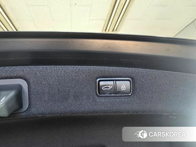 Genesis G90 id 4842608 из Кореи 11