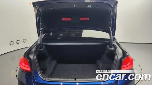 BMW 5 Series (G30) id 2834731 из Кореи 11