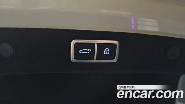 Hyundai Grandeur (GN7) id 2698092 из Кореи 11