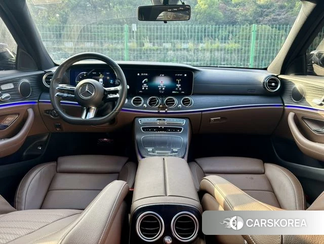 Mercedes-Benz E-class id 4264966 из Китая 11