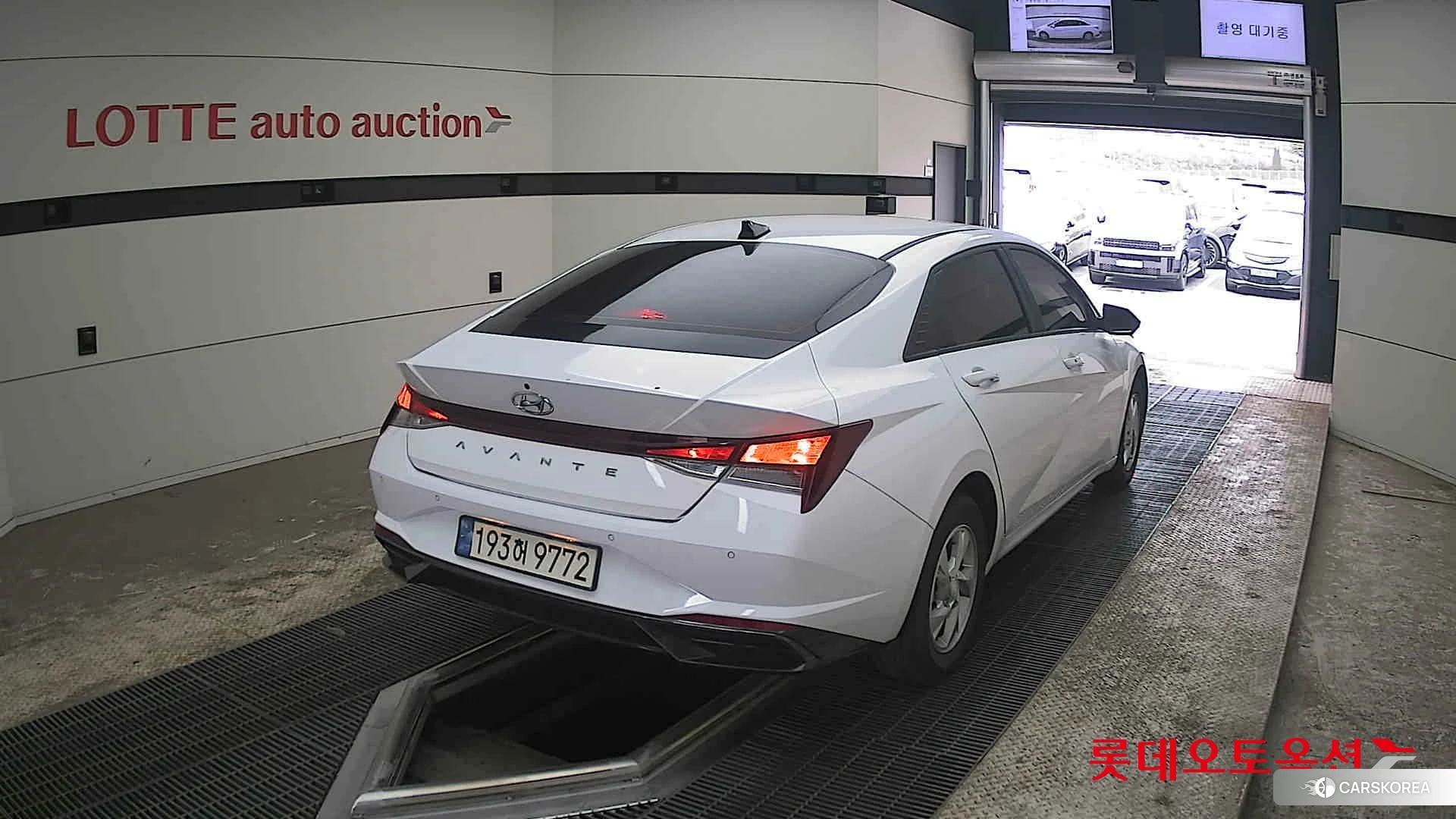 Hyundai Avante id 3888338 из Кореи 11