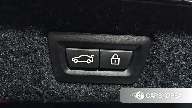 BMW 5 Series (G30) id 3439642 из Кореи 11