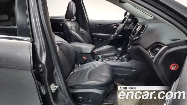 Jeep Cherokee (KL) id 2791456 из Кореи 11