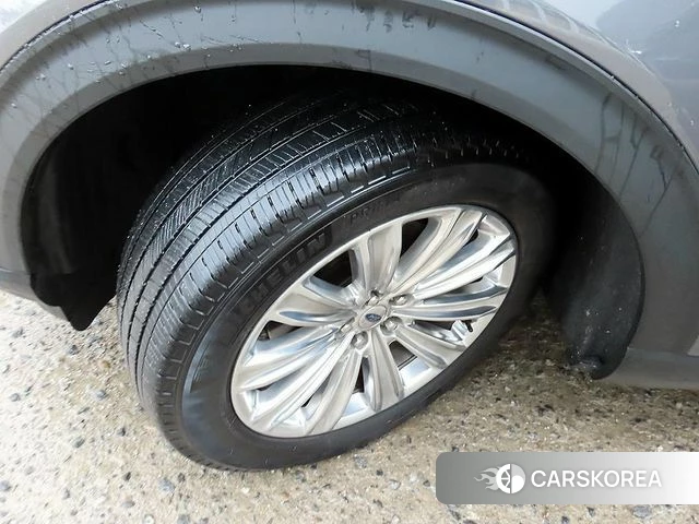 Ford Explorer 6th Generation id 3806685 из Кореи 11