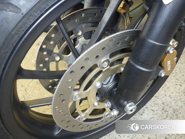 Honda CB400SF BOLDOR id 4184646 из Японии 11