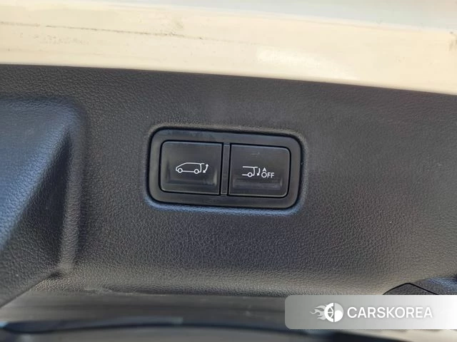 Hyundai Staria id 4360554 из Кореи 11
