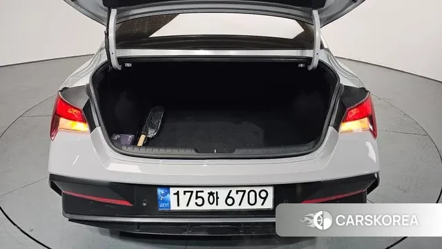 Hyundai The New Avante Hybrid (CN7) id 3576486 из Кореи 11