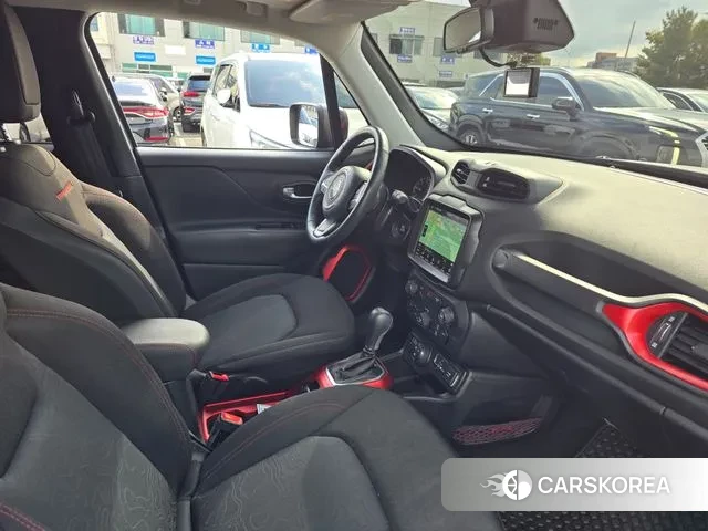 Jeep Renegade id 3229758 из Кореи 11