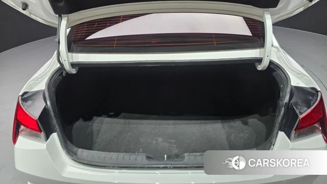 Hyundai Avante (CN7) id 3911262 из Кореи 11