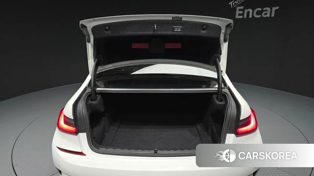 BMW 3 Series (G20) id 3904777 из Кореи 11