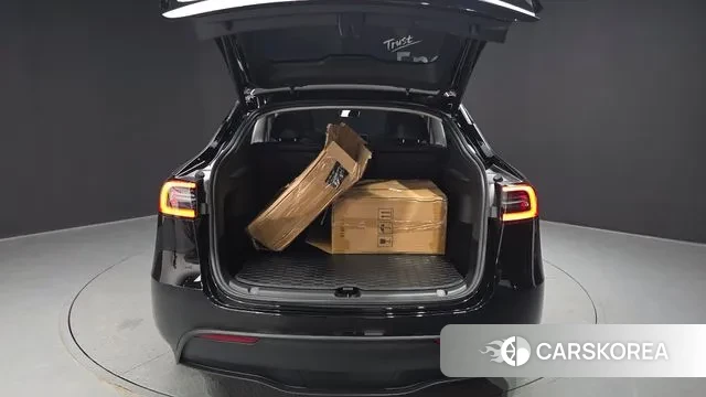 Tesla Model Y id 3711662 из Кореи 11