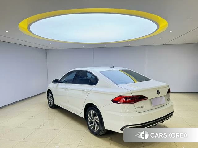 Volkswagen Bora id 4256947 из Китая 11