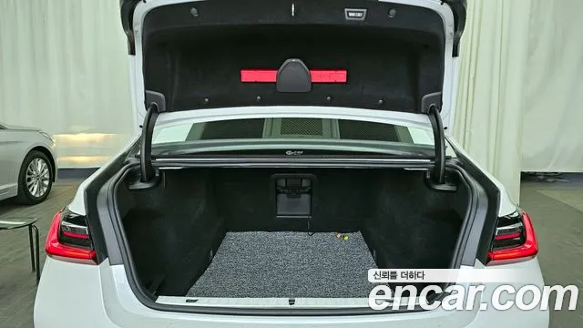 BMW 7 Series (G11) id 2717134 из Кореи 11