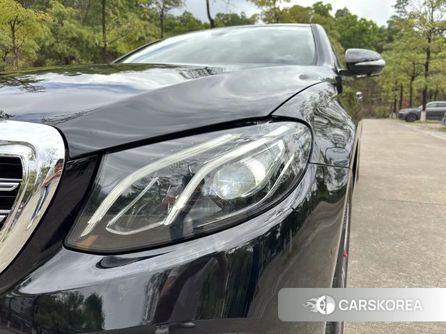Mercedes-Benz E-class id 3968852 из Китая 11