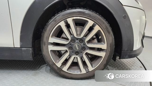 Mini Cooper S id 4223129 из Кореи 11