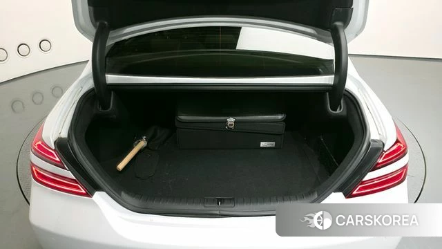 Genesis The New G70 id 3842408 из Кореи 11