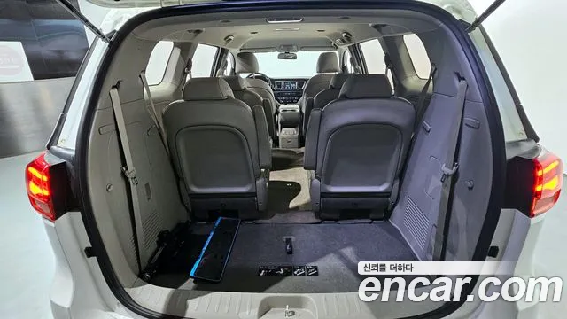 Kia The New Carnival id 2808296 из Кореи 11