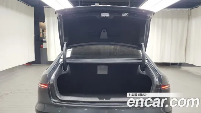 Hyundai Grandeur (GN7) id 2693999 из Кореи 11