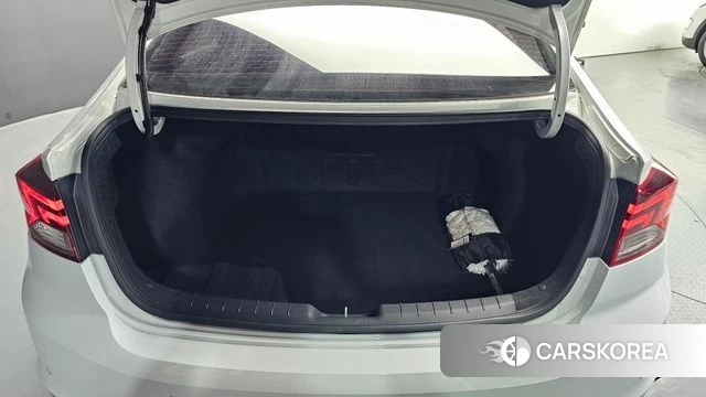 Hyundai The New Avante AD id 4203567 из Кореи 11