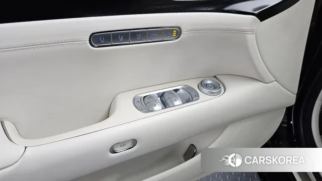 Genesis G90 (RS4) id 3421058 из Кореи 11