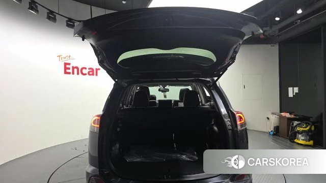 Toyota RAV4 id 4856342 из Кореи 11