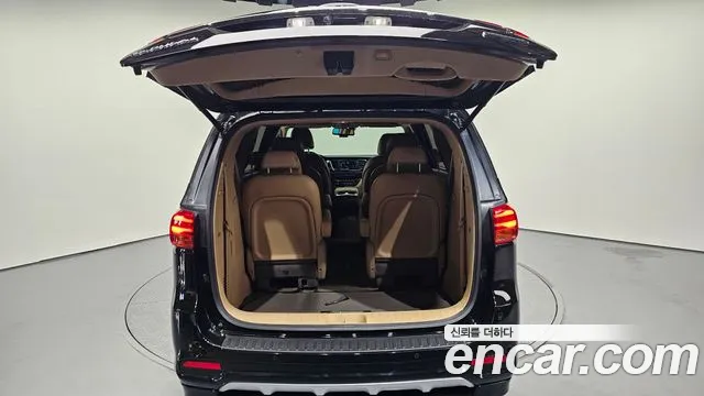 Kia The New Carnival id 2677196 из Кореи 11