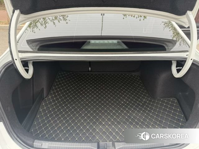 Volkswagen Bora id 4298190 из Китая 11